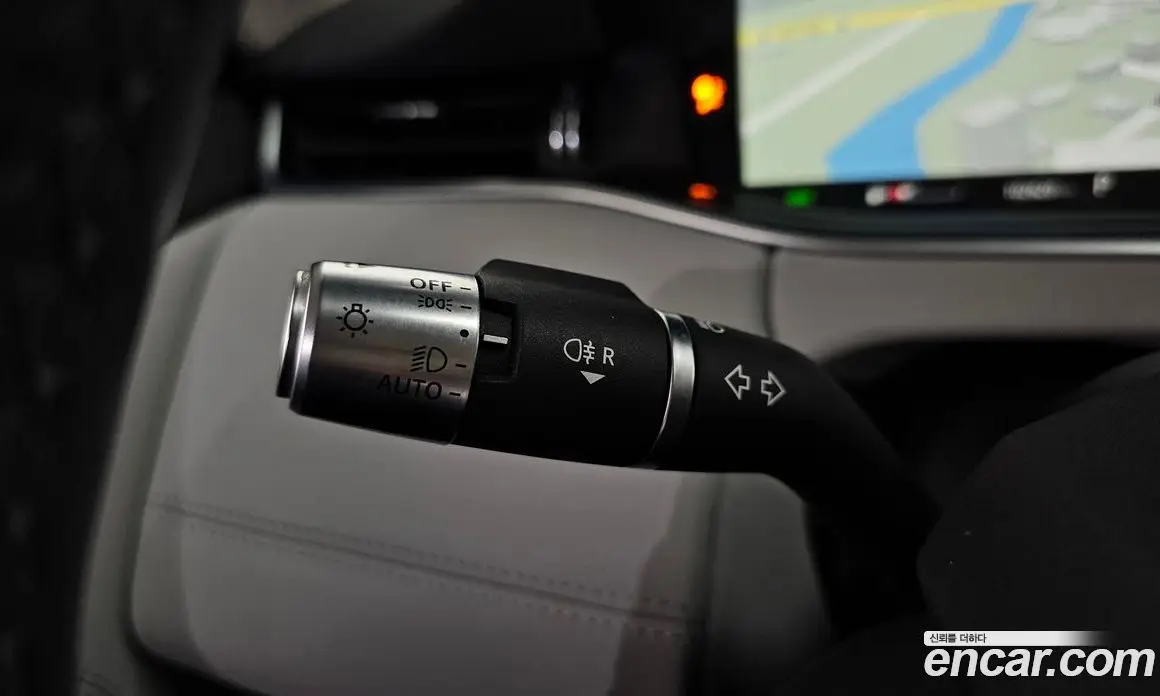 Land Rover Range Rover Evoque 2019 2.0 автомат (гидро), фото 29