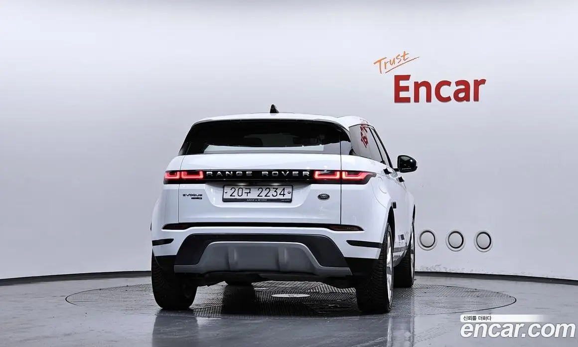 Land Rover Range Rover Evoque 2019 2.0 автомат (гидро), фото 4