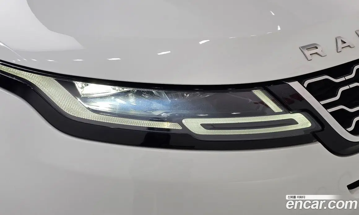 Land Rover Range Rover Evoque 2019 2.0 автомат (гидро), фото 8