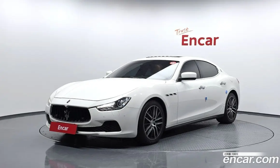 Maserati Ghibli 2016 3.0 автомат (гидро), фото 1 Maserati Ghibli 2016 3.0 автомат (гидро), фото 1