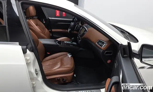 Maserati Ghibli 2016 3.0 автомат (гидро), миниатюра 12