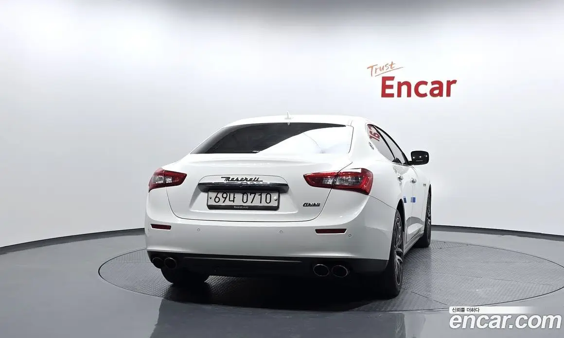 Maserati Ghibli 2016 3.0 автомат (гидро), фото 4 Maserati Ghibli 2016 3.0 автомат (гидро), фото 4