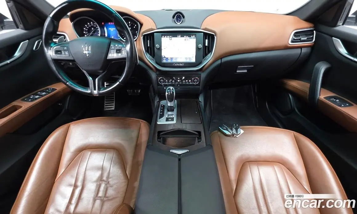 Maserati Ghibli 2016 3.0 автомат (гидро), фото 7 Maserati Ghibli 2016 3.0 автомат (гидро), фото 7