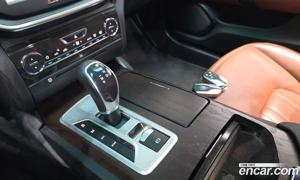 Maserati Ghibli 2016 3.0 автомат (гидро), фото 9 Maserati Ghibli 2016 3.0 автомат (гидро), фото 9