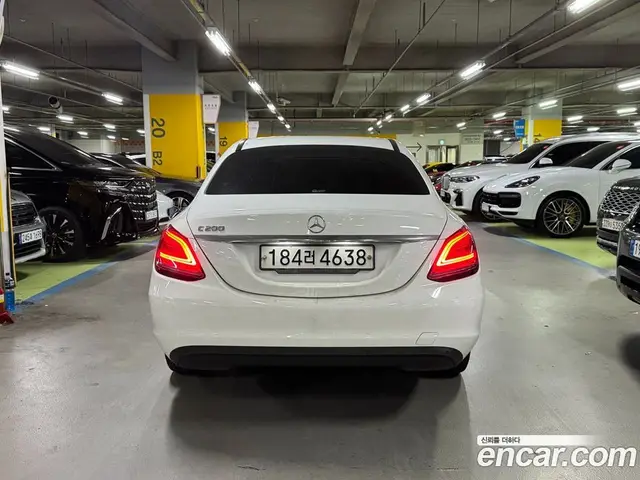 Mercedes-Benz C-Class 2019 2.0 автомат (гидро), миниатюра 4
