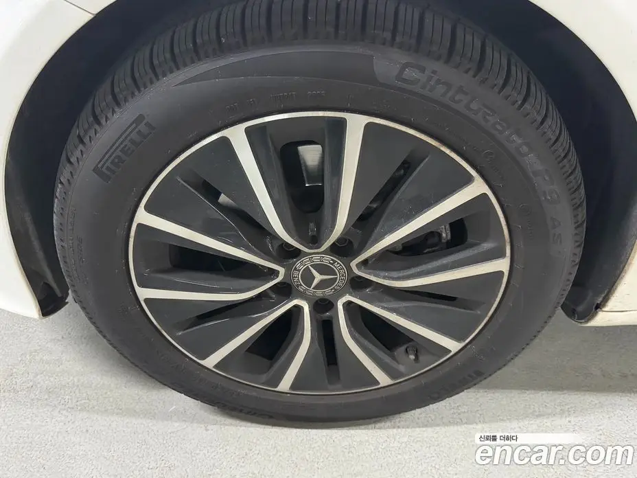 Mercedes-Benz C-Class 2019 2.0 автомат (гидро), фото 6