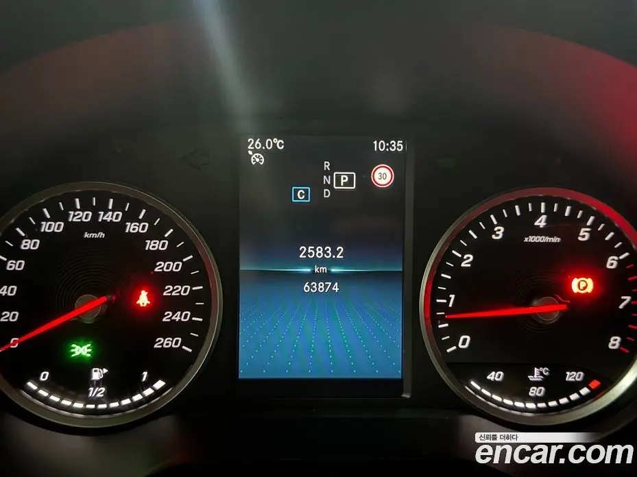 Mercedes-Benz C-Class 2019 2.0 автомат (гидро), фото 8
