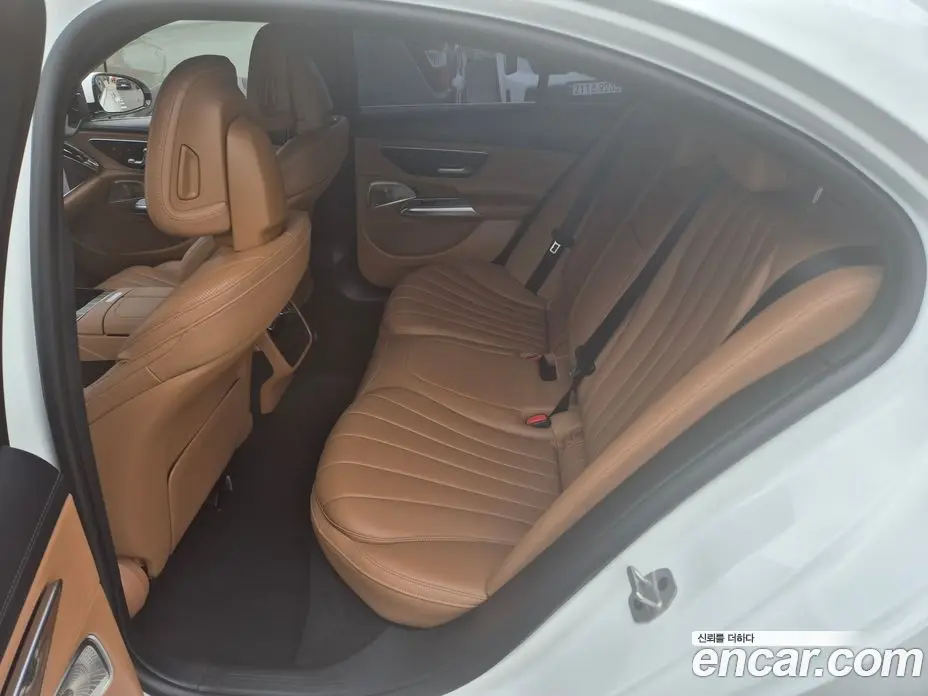 Mercedes-Benz E-Class 2024 2.0 автомат (гидро), фото 17
