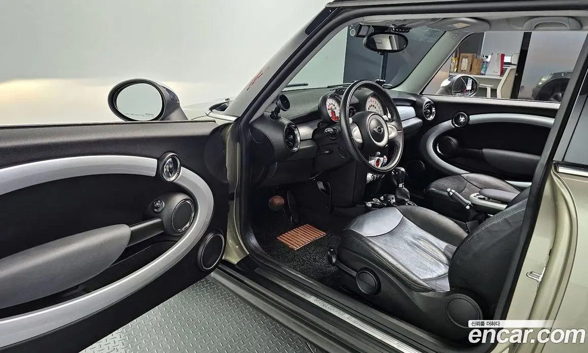 Mini Cooper 2007 1.6 автомат (гидро), фото 11