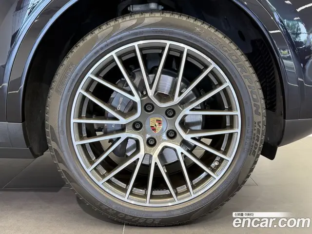 Porsche Cayenne 2021 3.0 автомат (гидро), миниатюра 6