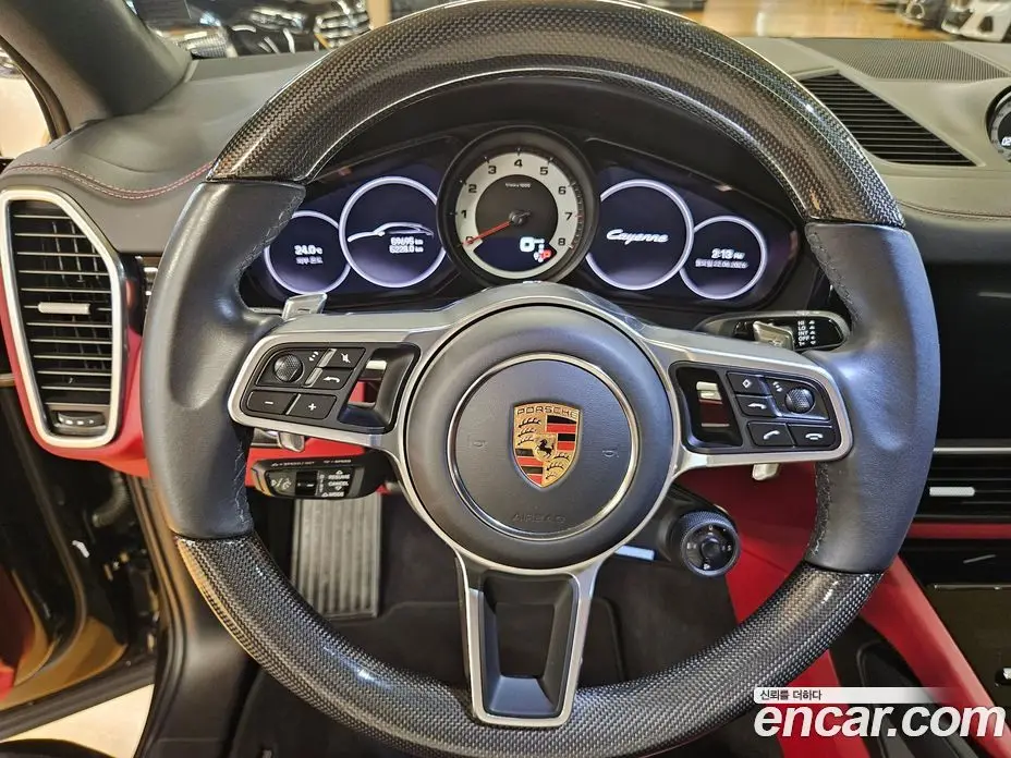 Porsche Cayenne 2023 3.0 автомат (гидро), фото 12