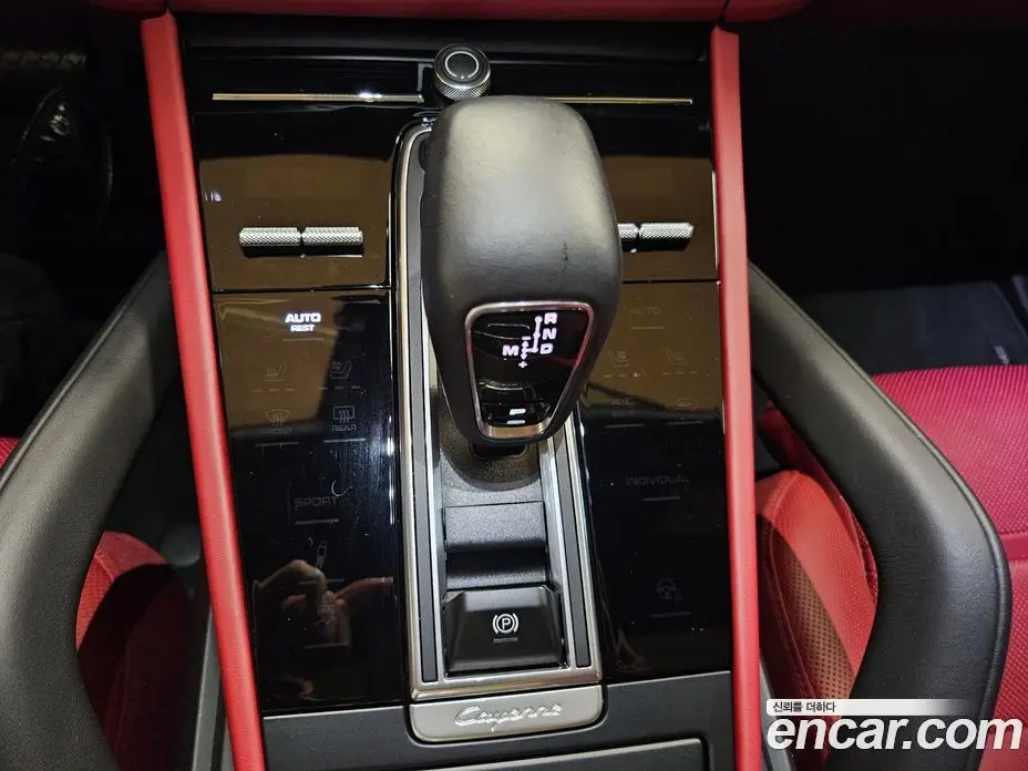 Porsche Cayenne 2023 3.0 автомат (гидро), фото 18
