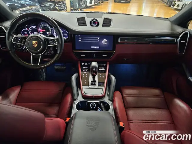 Porsche Cayenne 2023 3.0 автомат (гидро), миниатюра 7