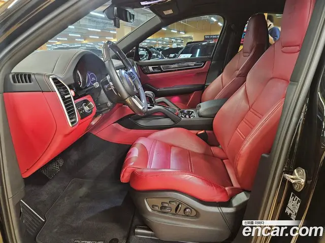 Porsche Cayenne 2023 3.0 автомат (гидро), миниатюра 10