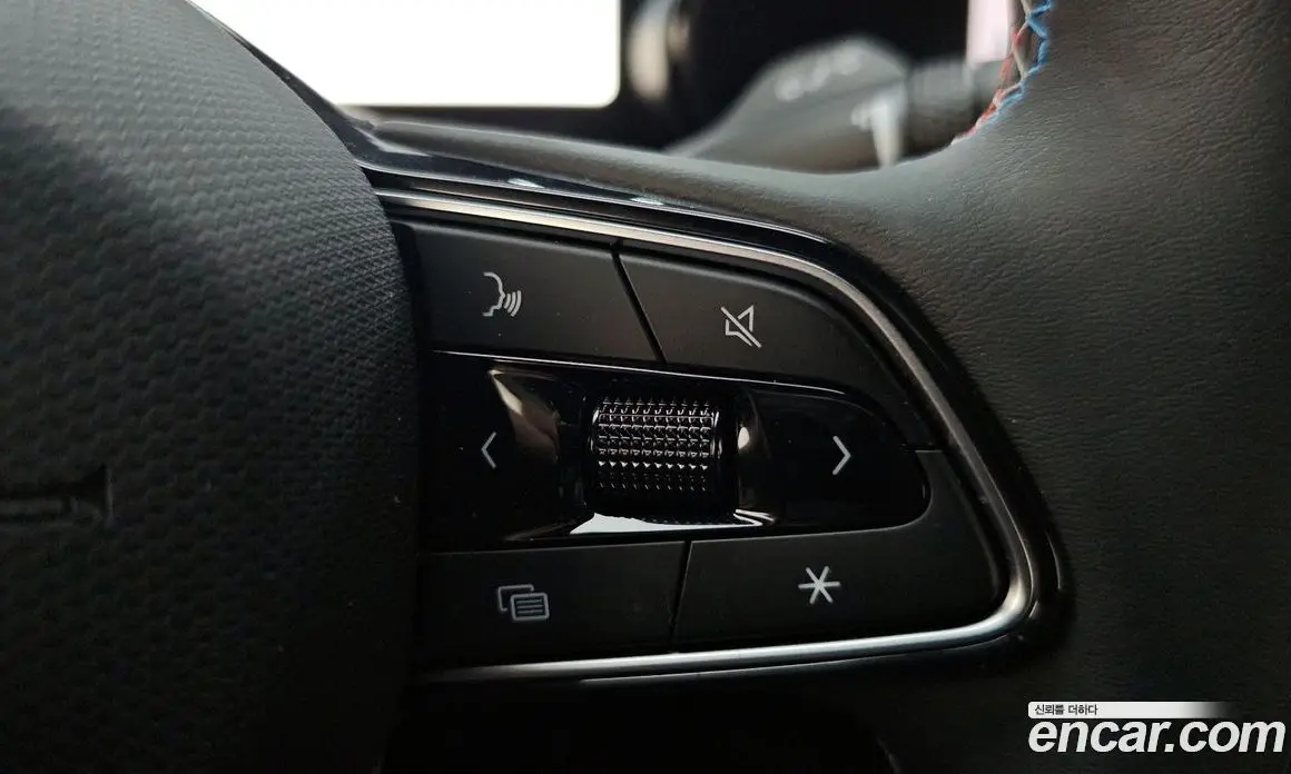 Renault (Samsung) Grand Koleos 2024 1.5 автомат (гидро), фото 27