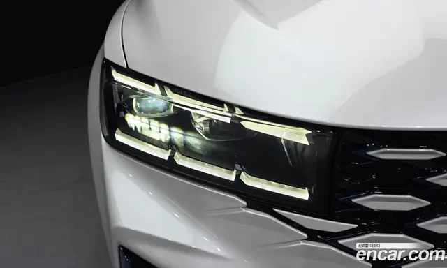 Renault (Samsung) Grand Koleos 2025 1.5 автомат (гидро), миниатюра 8