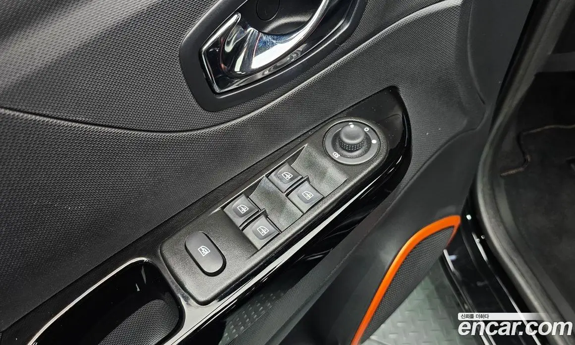Renault (Samsung) QM3 2015 1.5 автомат (гидро), фото 24