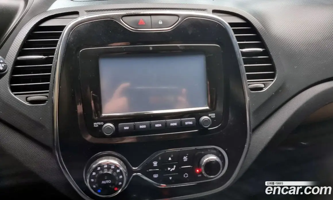 Renault (Samsung) QM3 2015 1.5 автомат (гидро), фото 15