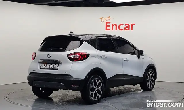Renault (Samsung) QM3 2018 1.5 автомат (гидро), миниатюра 2