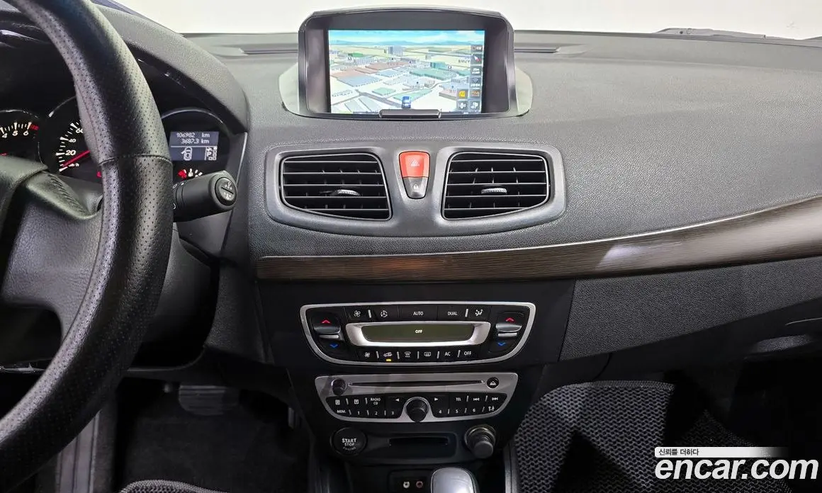 Renault (Samsung) SM3 2009 1.6 автомат (гидро), фото 13
