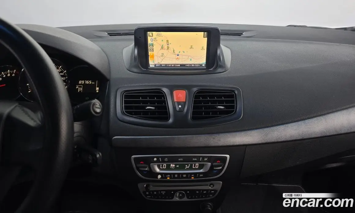 Renault (Samsung) SM3 2009 1.6 автомат (гидро), фото 13