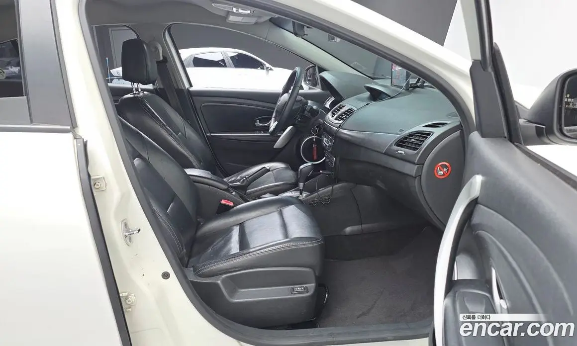 Renault (Samsung) SM3 2010 1.6 автомат (гидро), фото 10