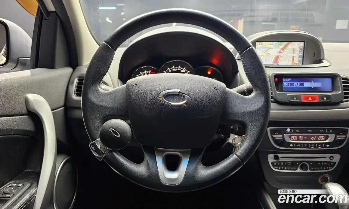 Renault (Samsung) SM3 2010 1.6 автомат (гидро), фото 13