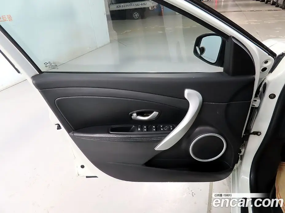 Renault (Samsung) SM3 2011 1.6 автомат (гидро), фото 16
