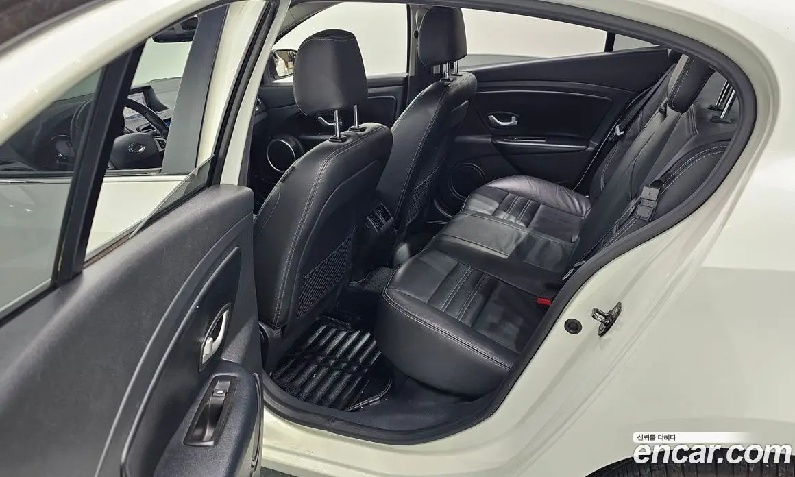 Renault (Samsung) SM3 2013 1.6 автомат (гидро), фото 24