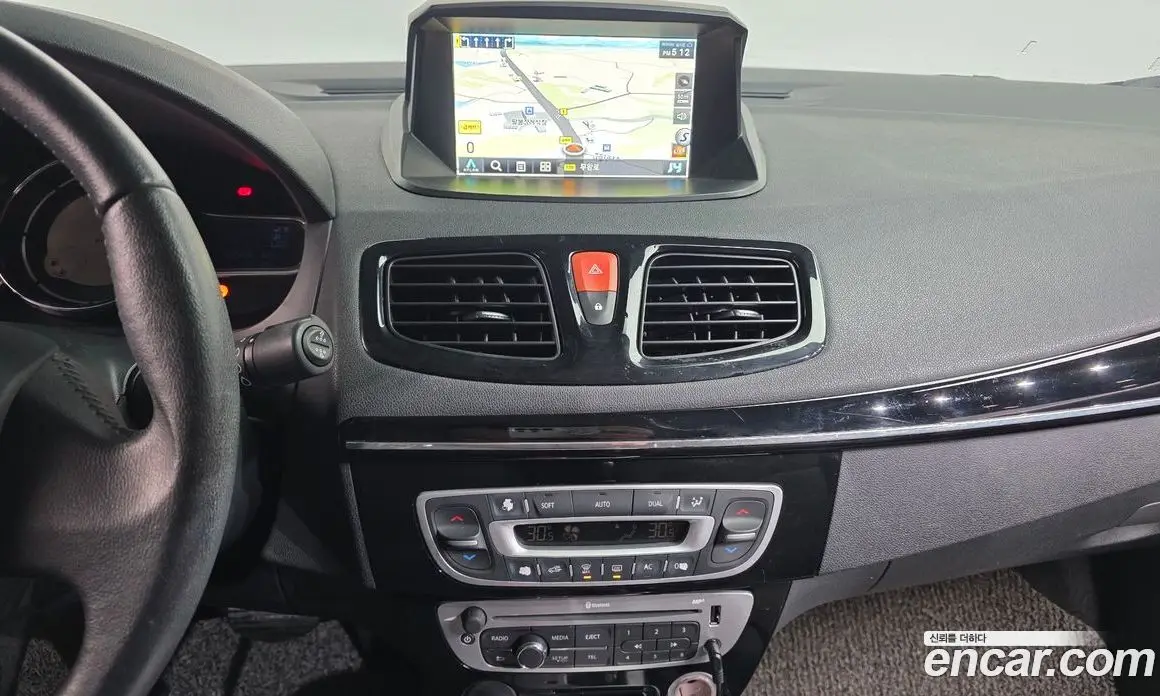 Renault (Samsung) SM3 2015 1.6 автомат (гидро), фото 15