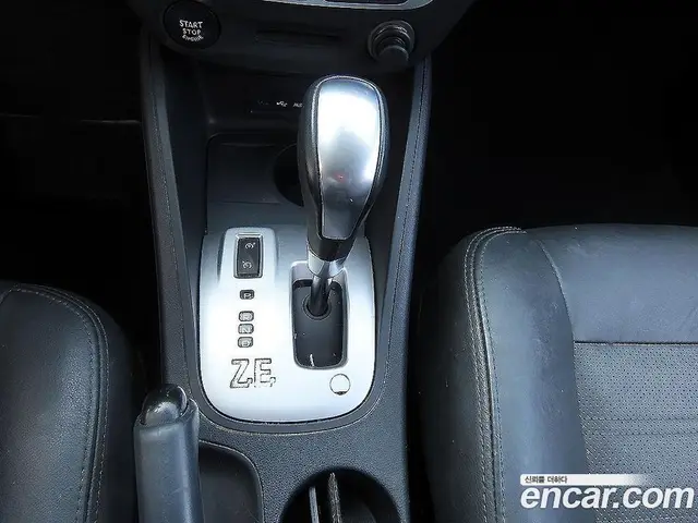 Renault (Samsung) SM3 2018 автомат (гидро), миниатюра 10