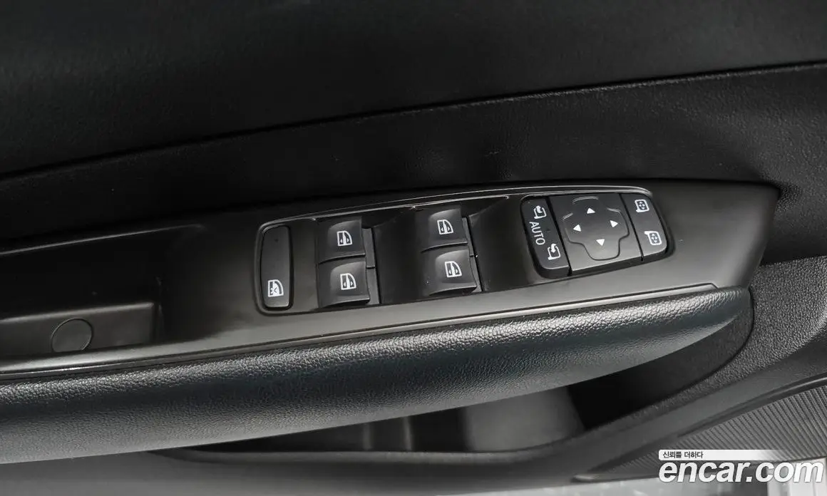 Renault (Samsung) SM6 2016 2.0 автомат (гидро), фото 17