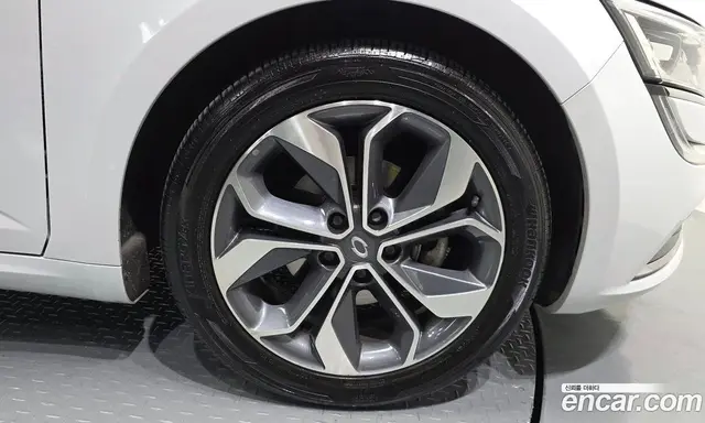 Renault (Samsung) SM6 2018 2.0 автомат (гидро), миниатюра 7