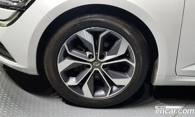 Renault (Samsung) SM6 2019 2.0 автомат (гидро), миниатюра 5