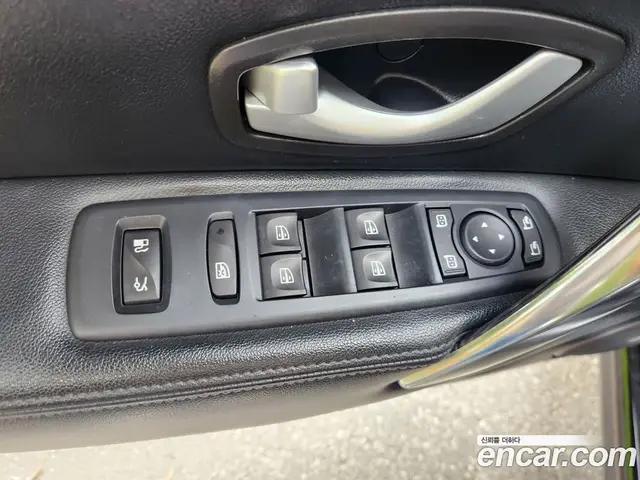 Renault (Samsung) SM7 2011 2.5 автомат (гидро), миниатюра 10