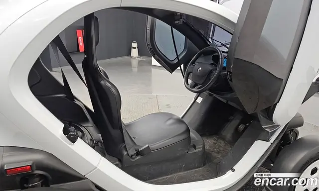 Renault (Samsung) Twizy 2020 0.1 автомат (гидро), миниатюра 11