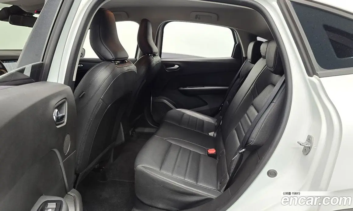 Renault (Samsung) XM3 2023 1.6 автомат (гидро), фото 12