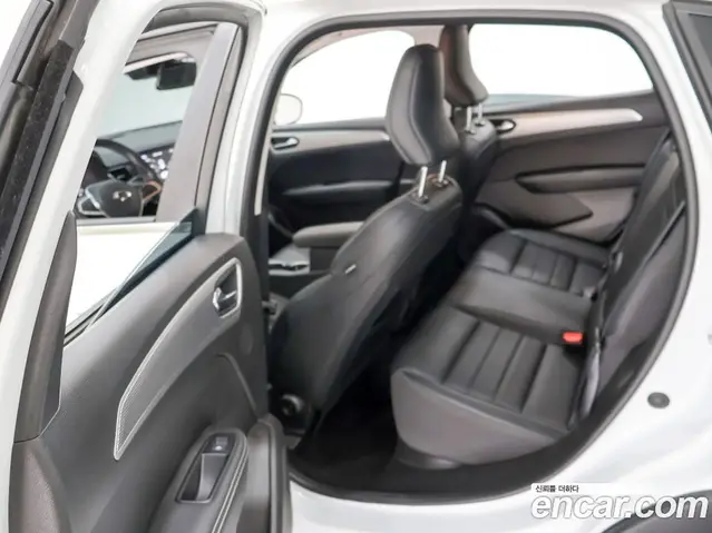 Renault (Samsung) XM3 2023 1.6 автомат (гидро), миниатюра 10