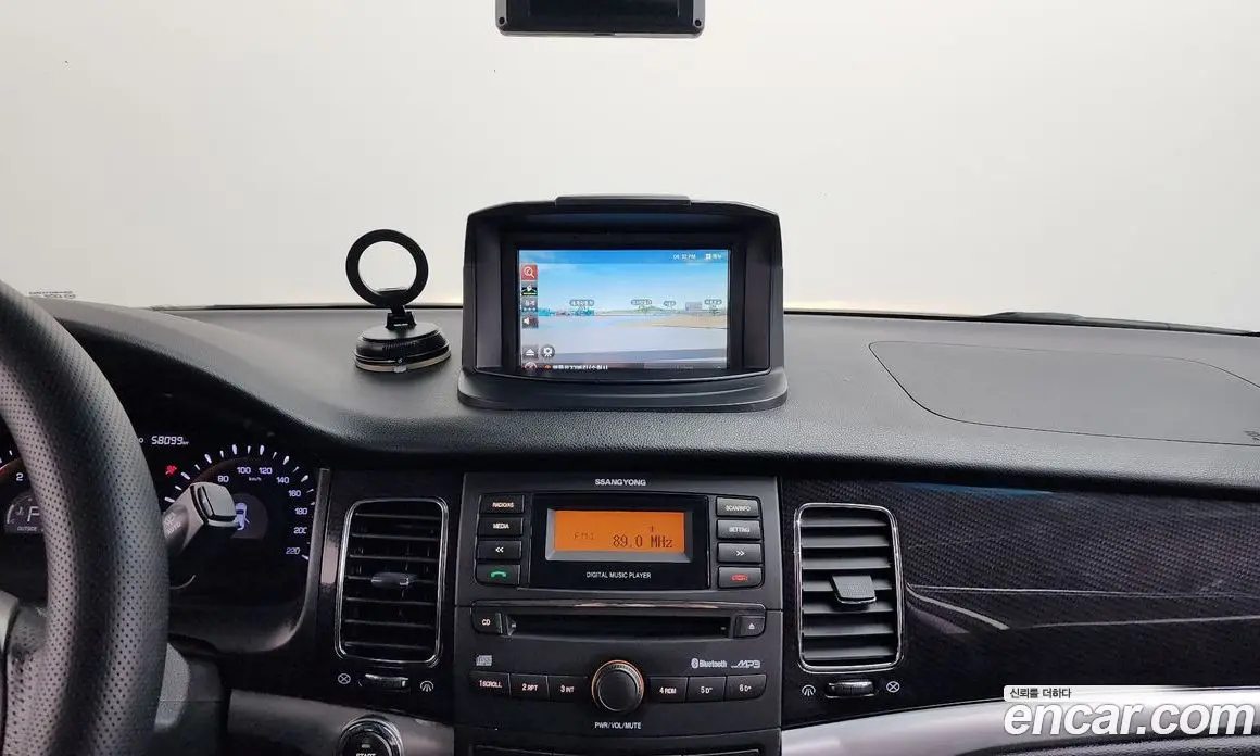 SsangYong Korando 2013 2.0 автомат (гидро), фото 19