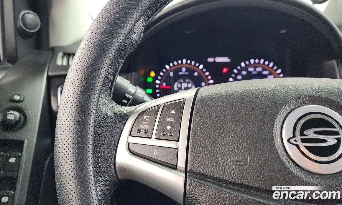 SsangYong Korando 2013 2.0 автомат (гидро), фото 24