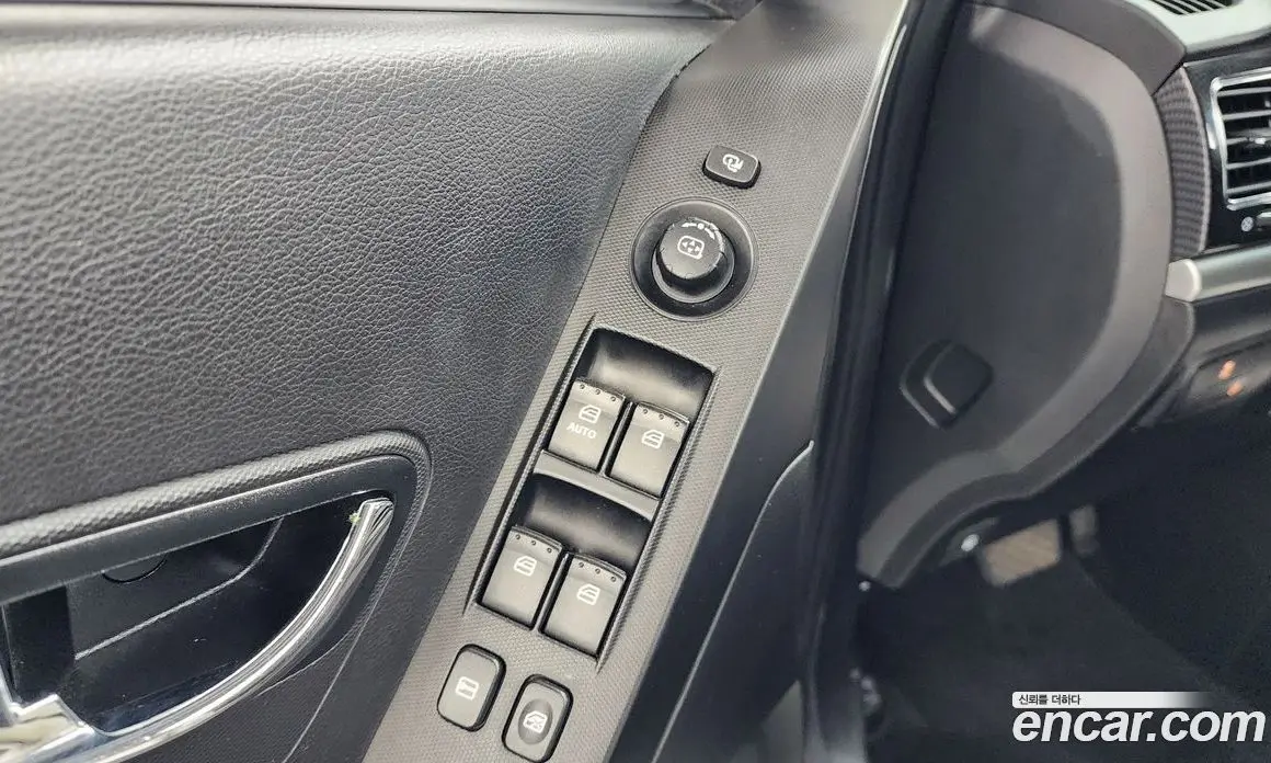 SsangYong Korando 2013 2.0 автомат (гидро), фото 29