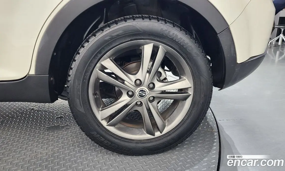 SsangYong Korando 2013 2.0 автомат (гидро), фото 7