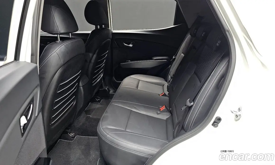 SsangYong TIBOLI 2018 1.6 автомат (гидро), фото 16