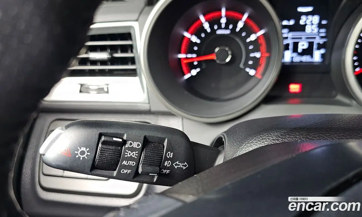SsangYong TIBOLI 2018 1.6 автомат (гидро), фото 21