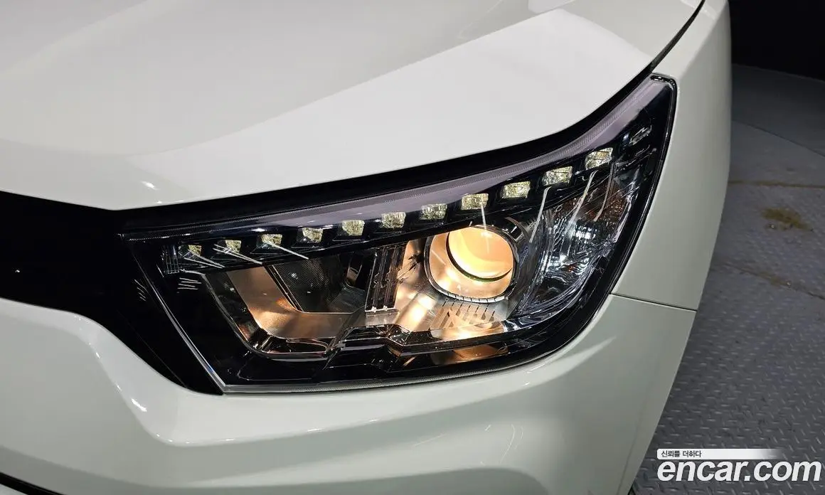 SsangYong TIBOLI 2018 1.6 автомат (гидро), фото 8