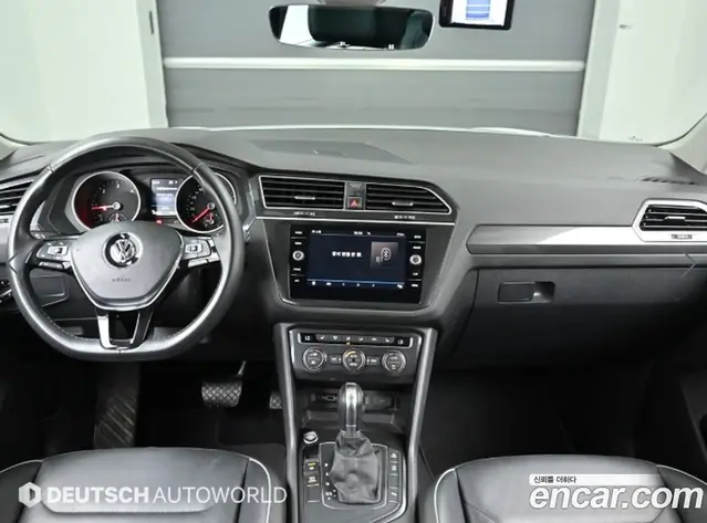 Volkswagen Tiguan 2018 2.0 автомат (гидро), миниатюра 7