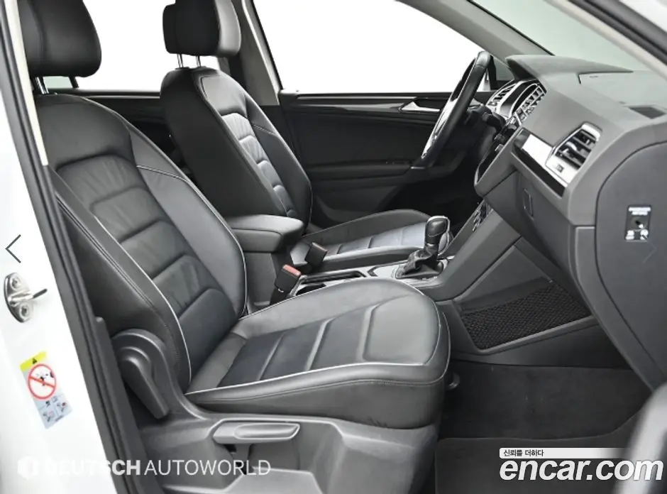 Volkswagen Tiguan 2018 2.0 автомат (гидро), фото 10