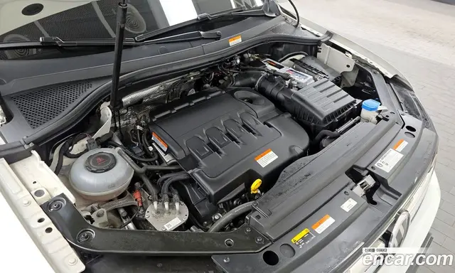 Volkswagen Tiguan 2020 2.0 автомат (гидро), миниатюра 6