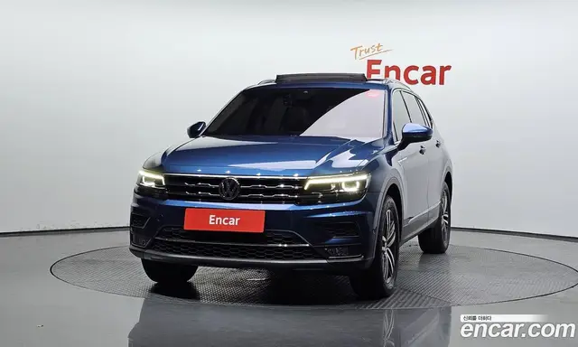 Volkswagen Tiguan 2020 2.0 автомат (гидро), миниатюра 3