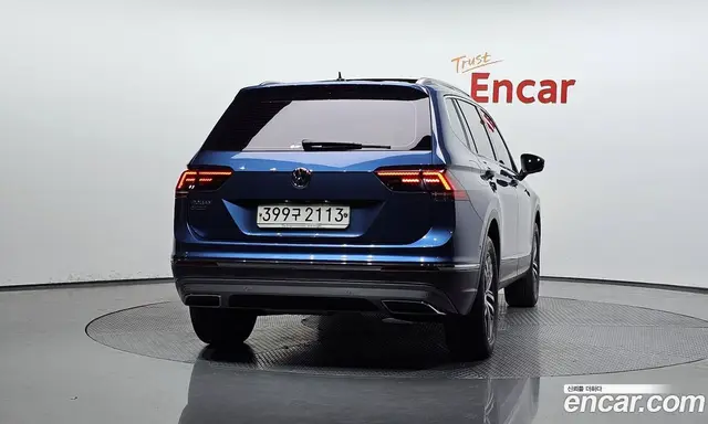 Volkswagen Tiguan 2020 2.0 автомат (гидро), миниатюра 4